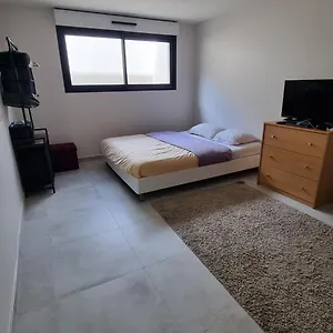 Appartement 1 Et Parking Prive, Ceyrat